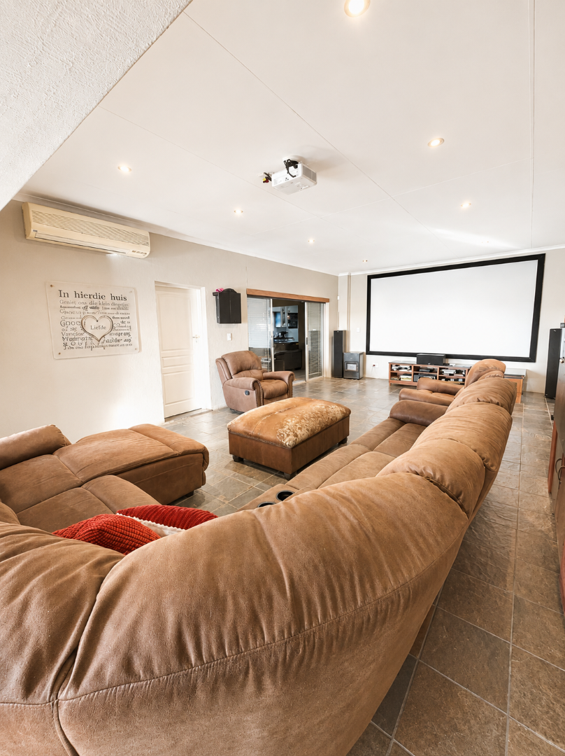 5 Bedroom Property for Sale in Klerksdorp Rural North West